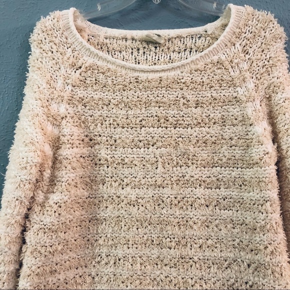 - Anthropologie white fluffy crew sweater - Picture 2 of 8